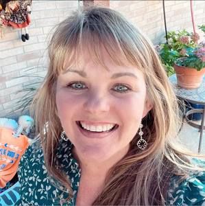 Meet your Posher, Lucy